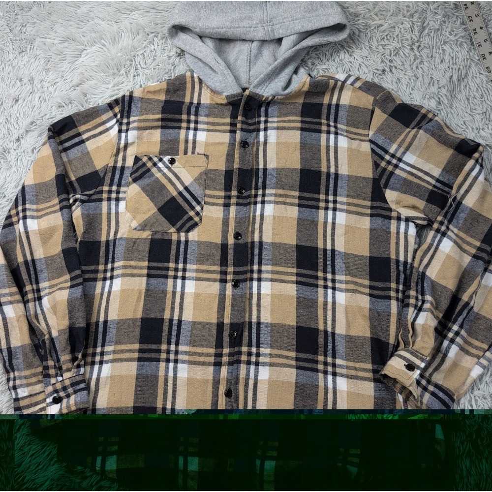 Mens Shirt L Biege Plaid Button Up Casual Pocket Outdoors Hood Work Chore